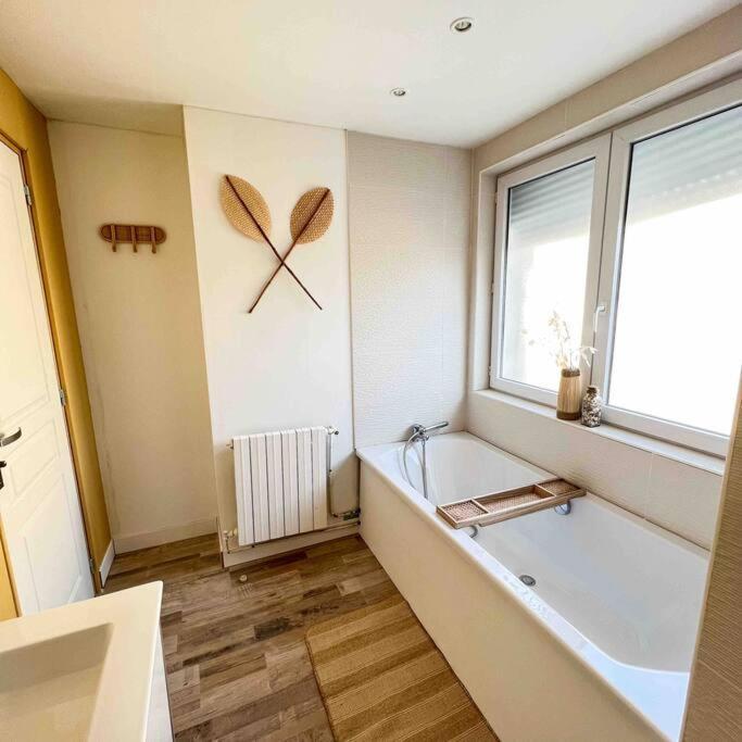 Апартаменты ~L'Arche De L'Heurt~ Ле-Портель Экстерьер фото